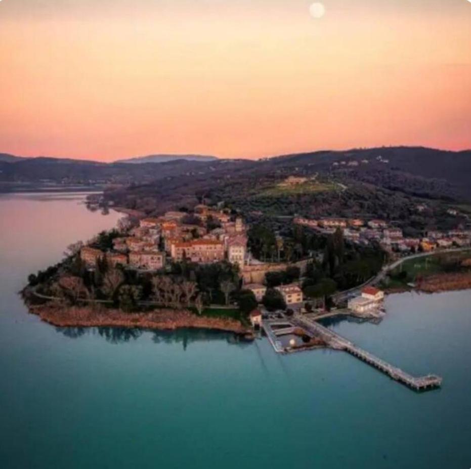 Il Borgo Antico Villa Monte del Lago Exterior photo